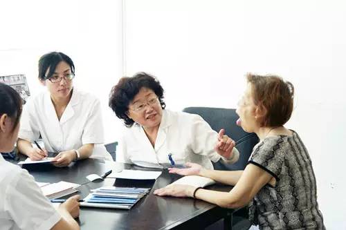 南通良春西医医院院长朱婉华:让国医巨匠的真工夫造福更多黎民